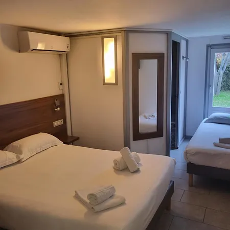 Brit Hotel Plaisance A9/A61 Narbonne Exterior photo