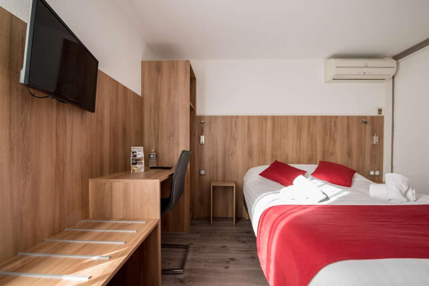 Hotel Brit Plaisance A9/a61 2*